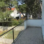 Vakantiehuis Haus In Ugljan Mit Terrasse- Garten Und Barbecue By Interhome *