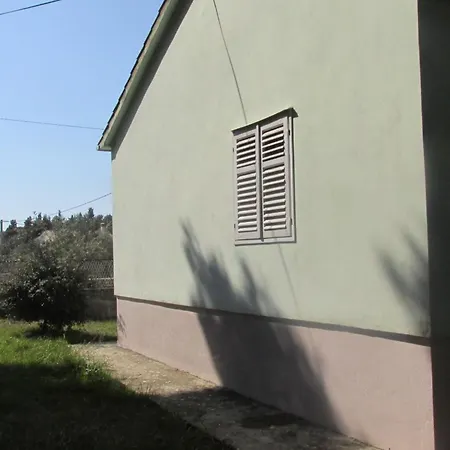 Haus In Ugljan Mit Terrasse- Garten Und Barbecue By Interhome * Sušica